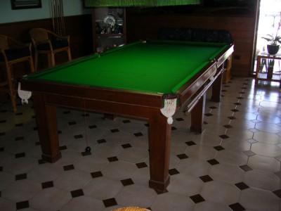 Recloths and Resprays billiard table by Thompson Billiard Tables