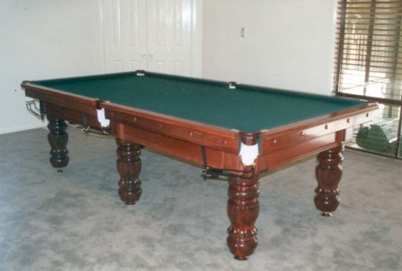 Royal Deluxe billiard table by Thompson Billiard Tables, view 2 of 7